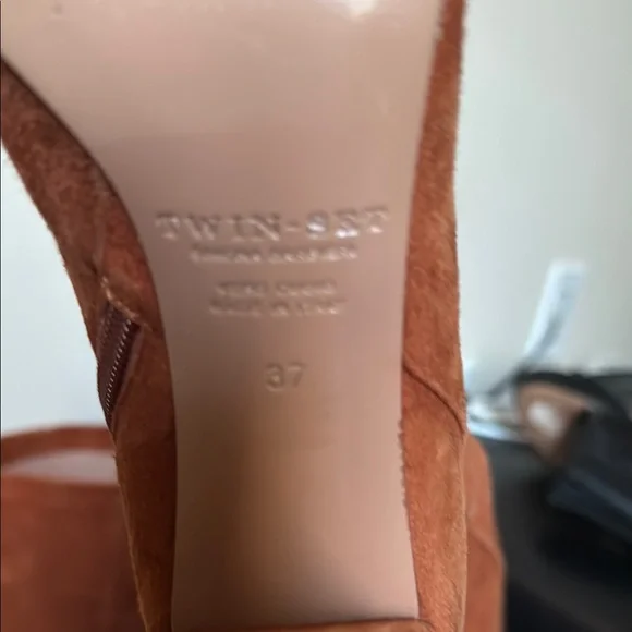 Twin set Suede Tan Knee-High Boots - Picture 2 of 7
